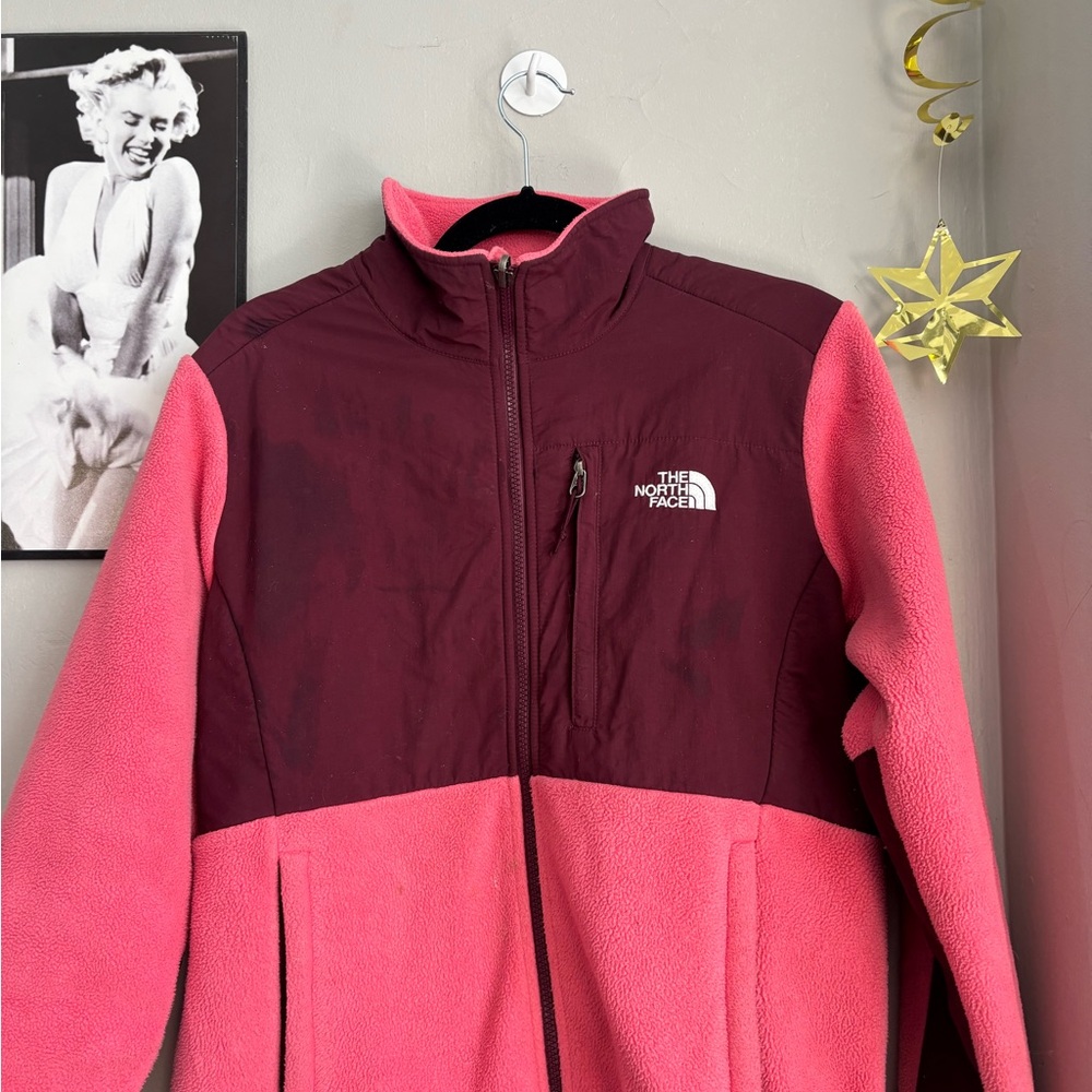 The North Face Women's Retro Denali Fleece - Pink and Burgundy